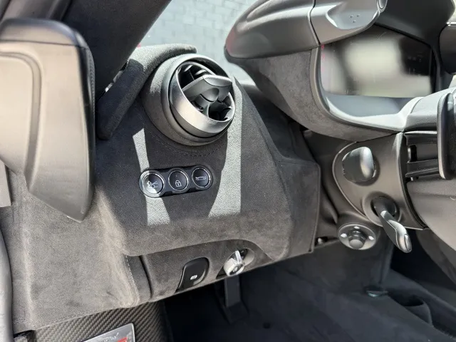View 32