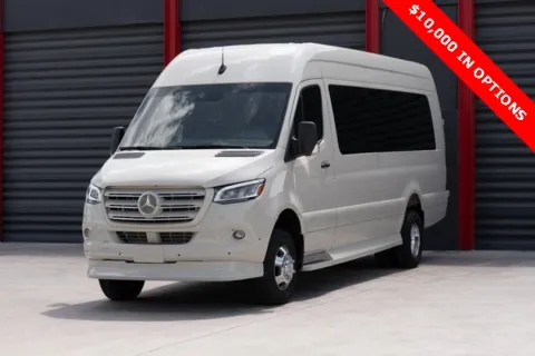 Gray 2022 Mercedes-Benz Sprinter 3500 Cargo 170 WB for sale in Hollywood, FL