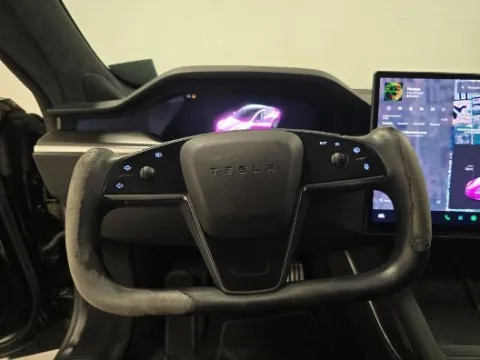 More photos of 2022 Tesla Model S Plaid at Gravity Autos Hollywood, FL