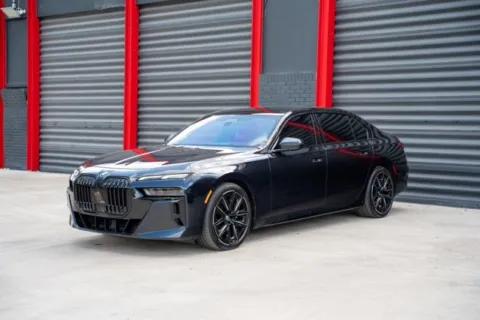 Black 2023 BMW 7 Series 760i xDrive for sale in Hollywood, FL