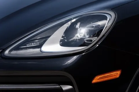 More photos of 2022 Porsche Cayenne Coupe at Gravity Autos Hollywood, FL