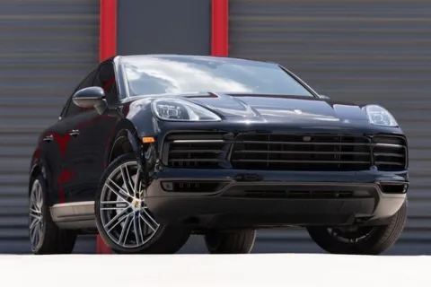 More photos of 2022 Porsche Cayenne Coupe at Gravity Autos Hollywood, FL