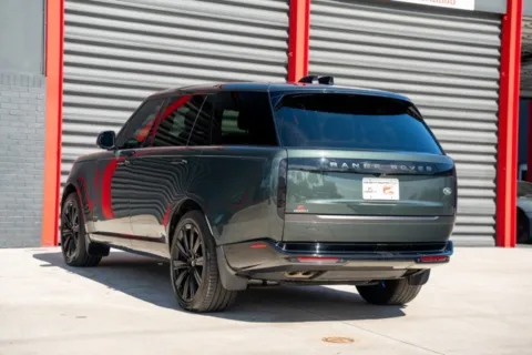 More photos of 2023 Land Rover Range Rover SE at Gravity Autos Hollywood, FL