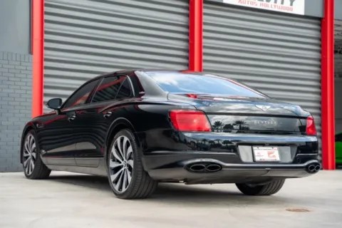 Photos of 2021 Bentley Flying Spur V8 for sale in Hollywood, FL at Gravity Autos Hollywood