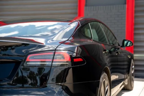More photos of 2022 Tesla Model S at Gravity Autos Hollywood, FL