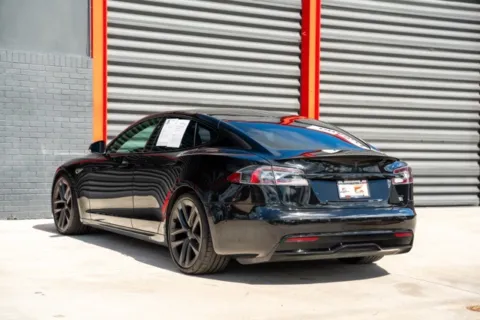 Photos of 2022 Tesla Model S Plaid for sale in Hollywood, FL at Gravity Autos Hollywood
