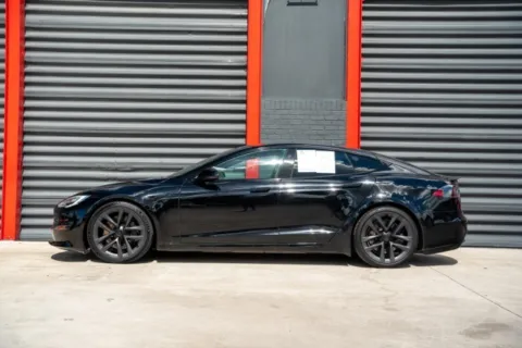 Another view of 2022 Tesla Model S Plaid for sale in Hollywood, FL at Gravity Autos Hollywood