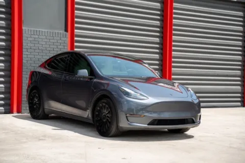 Photos of 2023 Tesla Model Y Long Range for sale in Hollywood, FL at Gravity Autos Hollywood