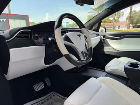 Another view of 2016 Tesla Model X P90D for sale in Hollywood, FL at Gravity Autos Hollywood