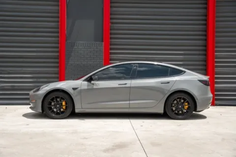 More photos of 2019 Tesla Model 3 Mid Range at Gravity Autos Hollywood, FL