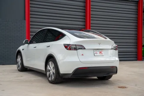 Photos of 2022 Tesla Model Y Long Range for sale in Hollywood, FL at Gravity Autos Hollywood