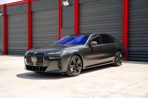 Gray 2023 BMW 7 Series 760i xDrive for sale in Hollywood, FL