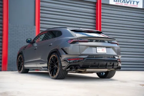 Photos of 2023 Lamborghini Urus S for sale in Hollywood, FL at Gravity Autos Hollywood