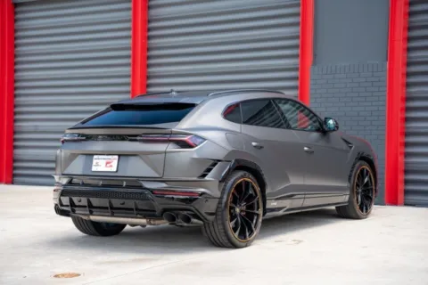 More photos of 2023 Lamborghini Urus S at Gravity Autos Hollywood, FL