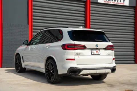 Photos of 2020 BMW X5 xDrive40i for sale in Hollywood, FL at Gravity Autos Hollywood