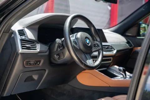 Another view of 2023 BMW X6 M50i for sale in Hollywood, FL at Gravity Autos Hollywood