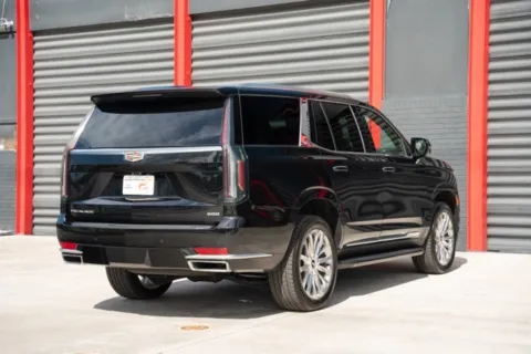 Photos of 2022 Cadillac Escalade Premium Luxury for sale in Hollywood, FL at Gravity Autos Hollywood