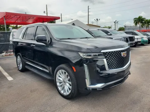 Photos of 2023 Cadillac Escalade Luxury for sale in Hollywood, FL at Gravity Autos Hollywood