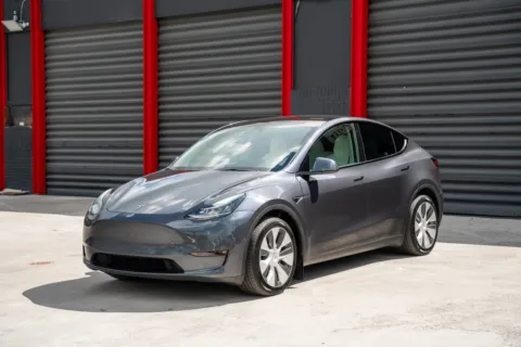 Silver 2022 Tesla Model Y Long Range for sale in Hollywood, FL