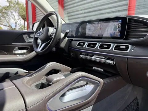 Another view of 2020 Mercedes-Benz GLE 350 for sale in Hollywood, FL at Gravity Autos Hollywood