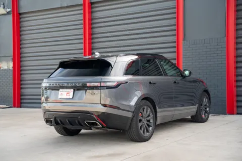 More photos of 2018 Land Rover Range Rover Velar SE R-Dynamic at Gravity Autos Hollywood, FL