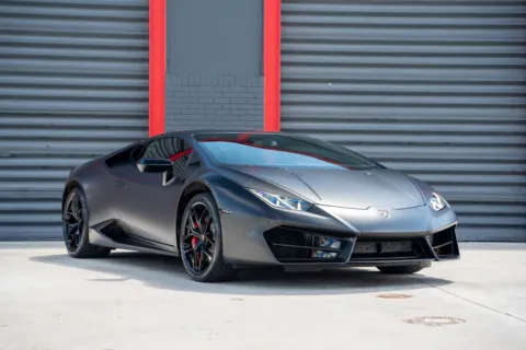 Photos of 2016 Lamborghini Huracan LP580-2 for sale in Hollywood, FL at Gravity Autos Hollywood