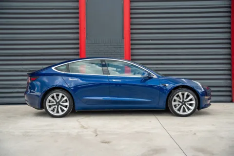More photos of 2020 Tesla Model 3 Standard Range Plus at Gravity Autos Hollywood, FL