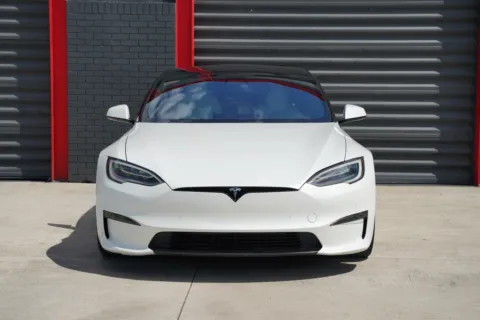 More photos of 2022 Tesla Model S Plaid at Gravity Autos Hollywood, FL