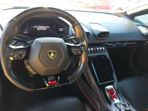 More photos of 2022 Lamborghini Huracan EVO at Gravity Autos Hollywood, FL