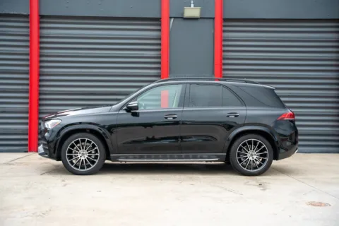 More photos of 2021 Mercedes-Benz GLE 350 at Gravity Autos Hollywood, FL