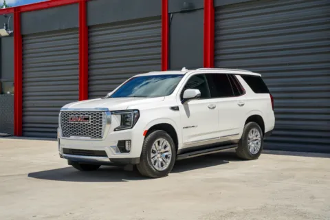 White 2021 GMC Yukon Denali for sale in Hollywood, FL