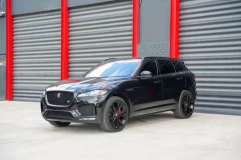 Black 2019 Jaguar F-PACE S for sale in Hollywood, FL
