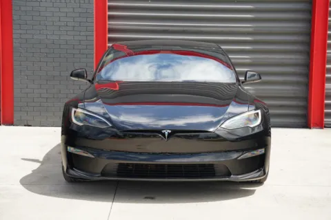 More photos of 2022 Tesla Model S at Gravity Autos Hollywood, FL