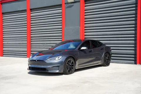 Gray 2022 Tesla Model S Plaid for sale in Hollywood, FL