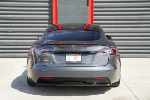 More photos of 2022 Tesla Model S Plaid at Gravity Autos Hollywood, FL