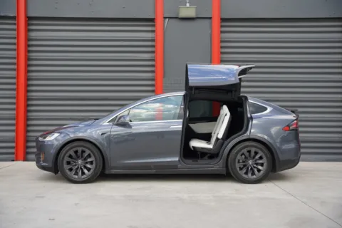 Photos of 2019 Tesla Model X Long Range for sale in Hollywood, FL at Gravity Autos Hollywood