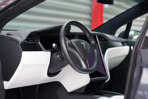 Another view of 2019 Tesla Model X Long Range for sale in Hollywood, FL at Gravity Autos Hollywood