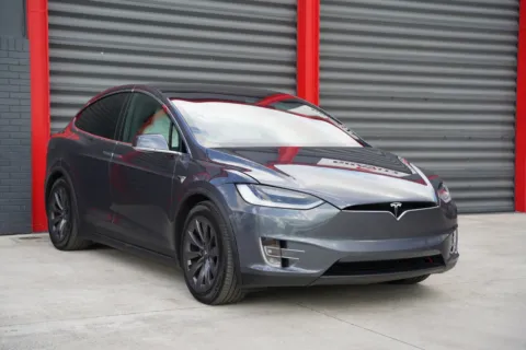More photos of 2019 Tesla Model X Long Range at Gravity Autos Hollywood, FL