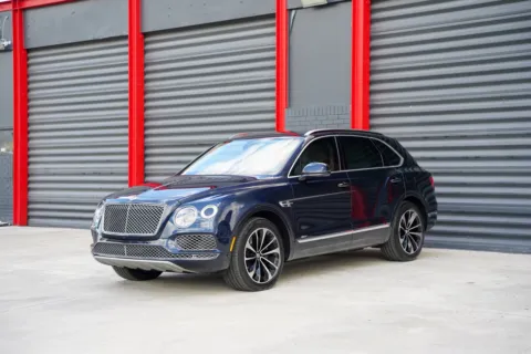 Blue 2020 Bentley Bentayga Hybrid for sale in Hollywood, FL