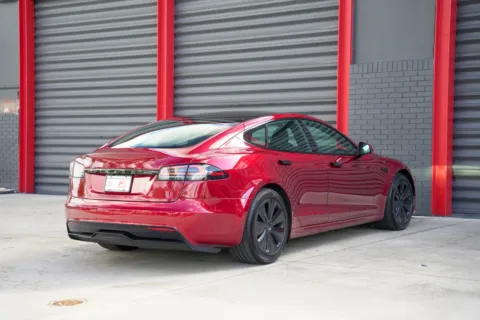 More photos of 2023 Tesla Model S at Gravity Autos Hollywood, FL