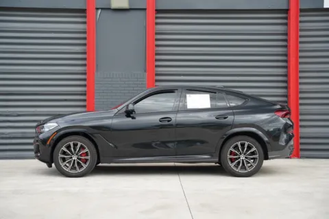 More photos of 2022 BMW X6 xDrive40i at Gravity Autos Hollywood, FL