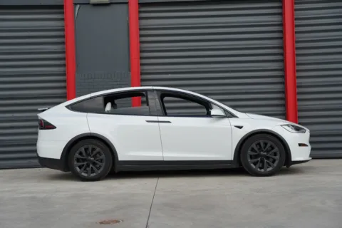 More photos of 2022 Tesla Model X at Gravity Autos Hollywood, FL