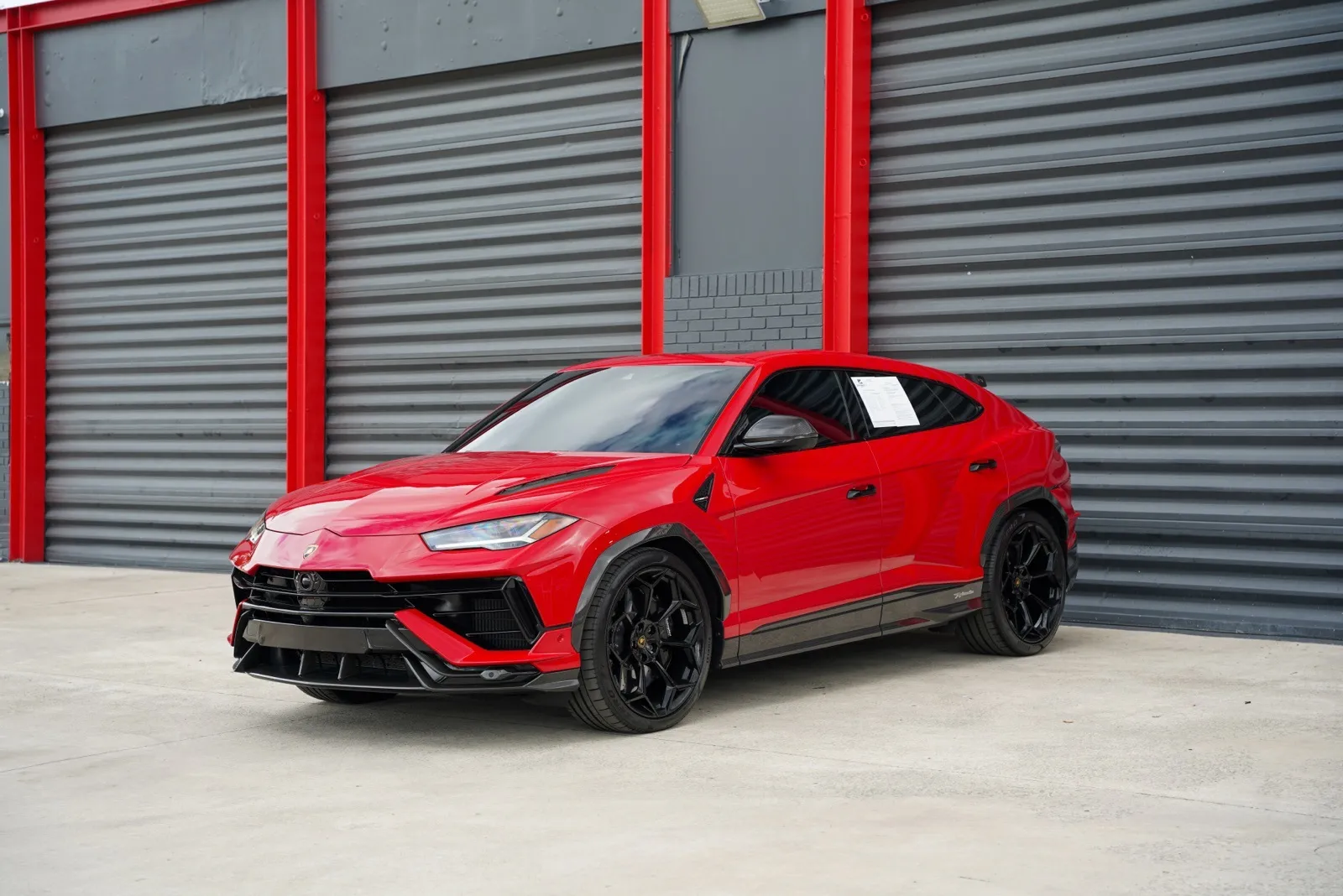 Red 2023 Lamborghini Urus Performante for sale in Hollywood, FL