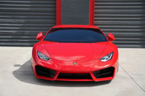 Photos of 2019 Lamborghini Huracan LP580-2 for sale in Hollywood, FL at Gravity Autos Hollywood