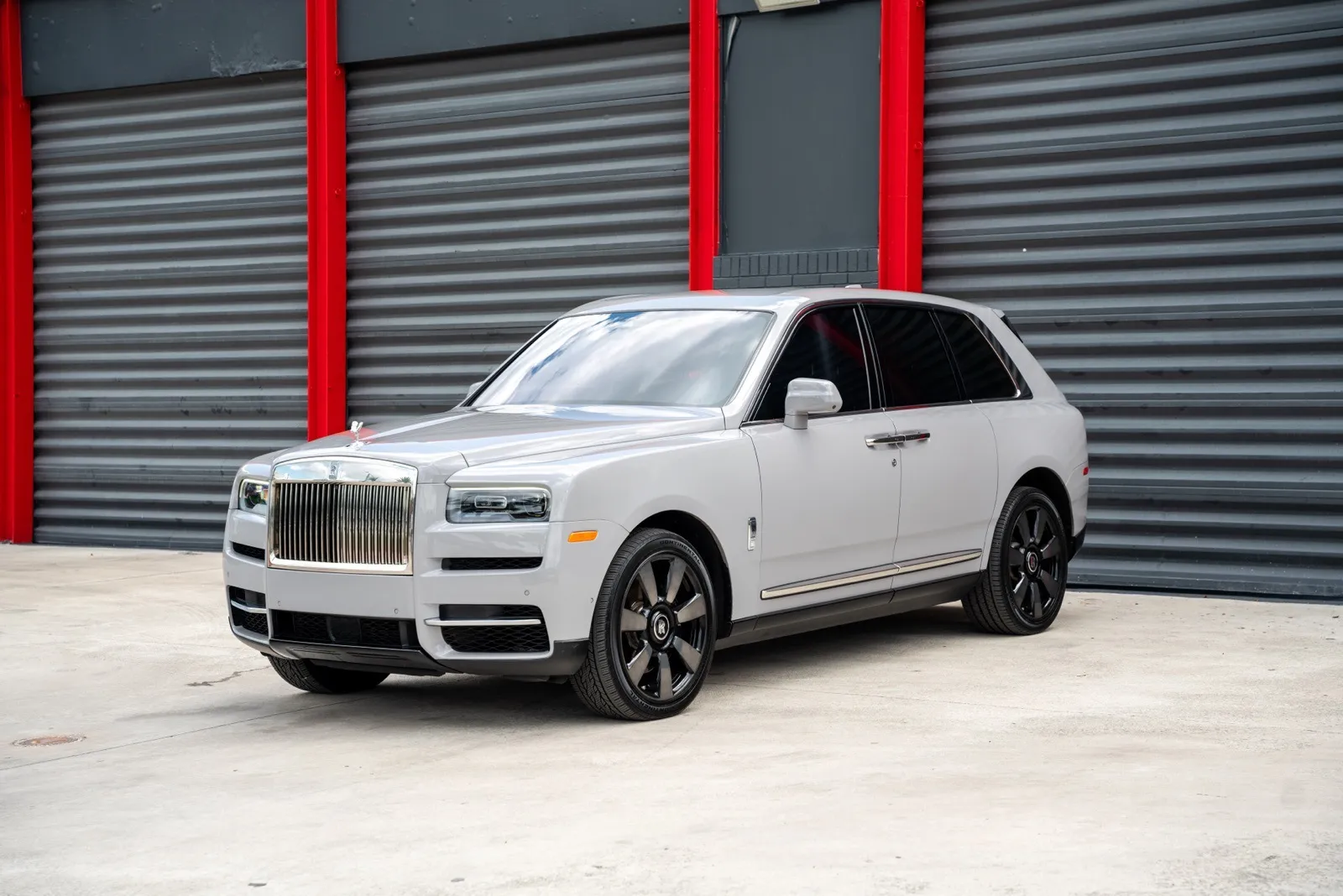 Gray 2023 Rolls-Royce Cullinan for sale in Hollywood, FL