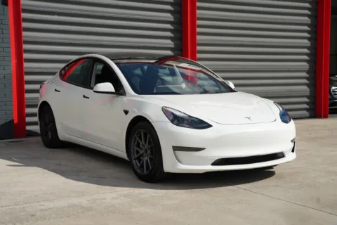 Photos of 2023 Tesla Model 3 for sale in Hollywood, FL at Gravity Autos Hollywood