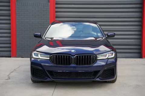 Photos of 2021 BMW 5 Series M550i xDrive for sale in Hollywood, FL at Gravity Autos Hollywood