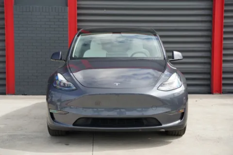 Photos of 2022 Tesla Model Y Performance for sale in Hollywood, FL at Gravity Autos Hollywood