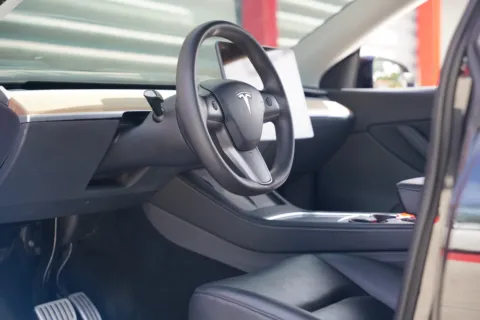 Another view of 2022 Tesla Model Y Performance for sale in Hollywood, FL at Gravity Autos Hollywood