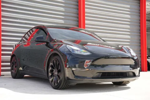 More photos of 2022 Tesla Model Y Performance at Gravity Autos Hollywood, FL